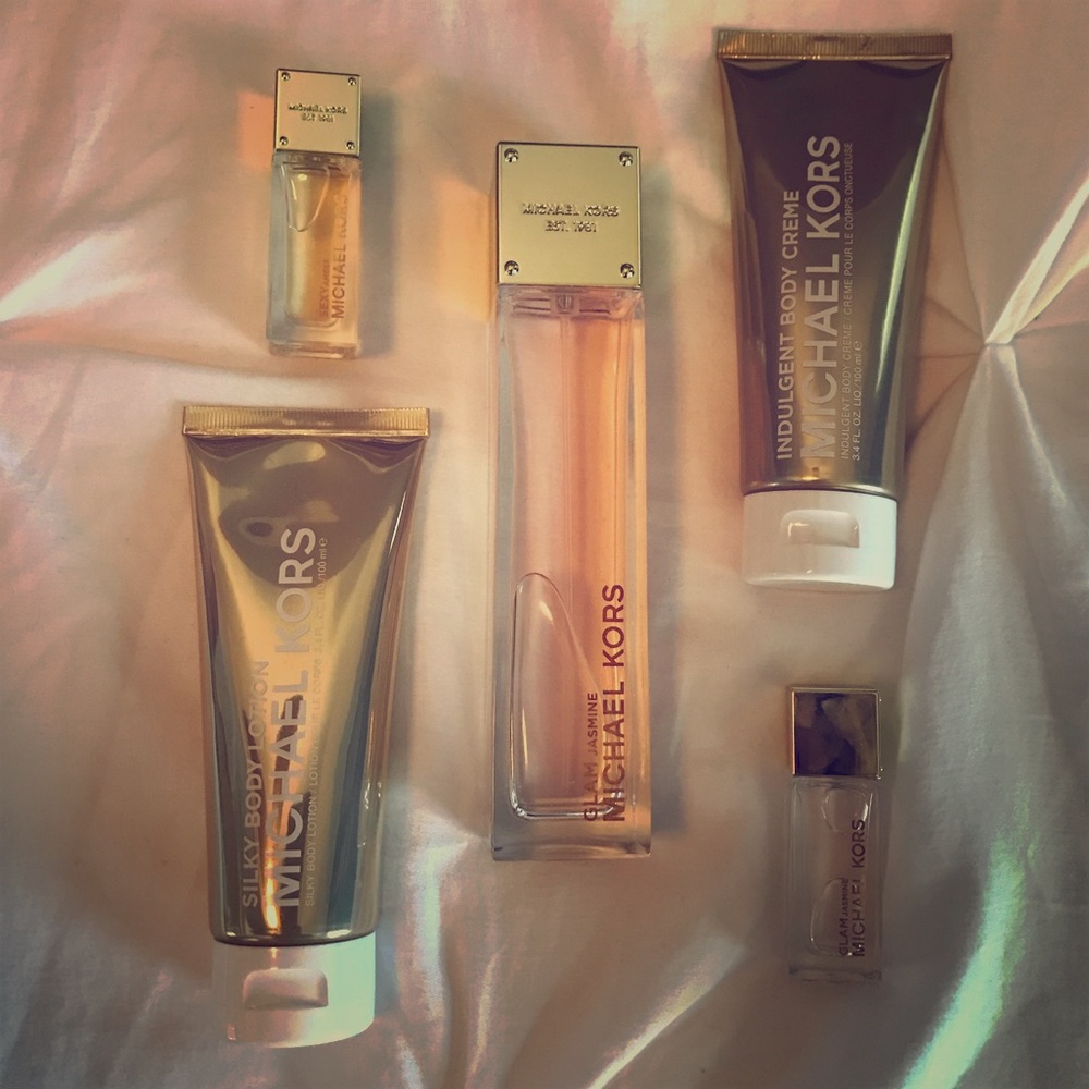 Brand new! Michael Kors perfume + body care set